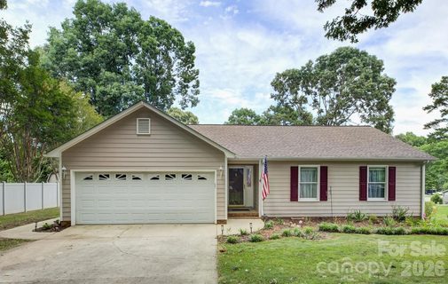 1278 Morrocroft Trail pending home in Southpines, Gastonia, NC