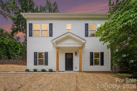 327 Whispering Pines Drive pending home in Yorkmont Park, Charlotte, NC
