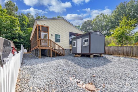 192 Roberts Ridge Road pending home in Twin Harbor, Mount Gilead, NC
