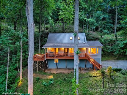 245 Greenview Drive active home in Maggie Valley Country Club Est, Maggie Valley, NC