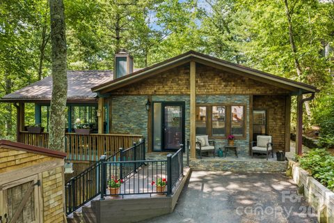 180 Longview Road active home in Linville Land Harbor, Newland, NC
