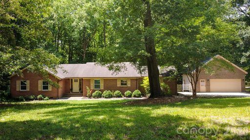 292 Canonero Place pending home in Black Horse Run, Fort Mill, SC