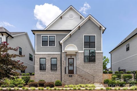 414 S Main Street pending home in Tower Crest, Belmont, NC