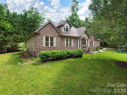 104 Arrowood Lane active home in Cimarron Forest, Hendersonville, NC