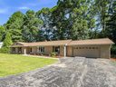 3158 Florida Drive sold home in Hendersonville, SC