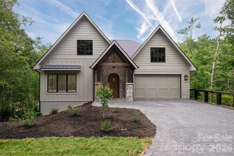 58 Blackgum Court active home in Champion Hills, Hendersonville, NC