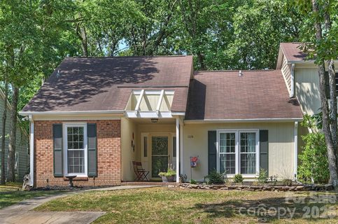 11114 Sevilla Court sold townhome in Renaissance On Carmel, Charlotte, NC