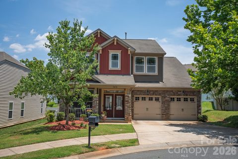5610 Turtleback Court active home in Hubbard Falls, Charlotte, NC
