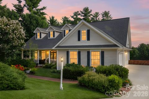 19 Thornapple Drive sold home in Wilson Farm, Hendersonville, NC