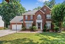 1421 Moonstone Drive sold home in Matthews, SC