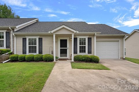 Homes in Sapphire Hills, Concord