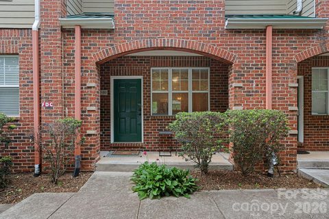 Homes in Crown View, Charlotte