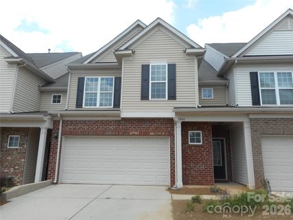 5860 Glassport Lane
