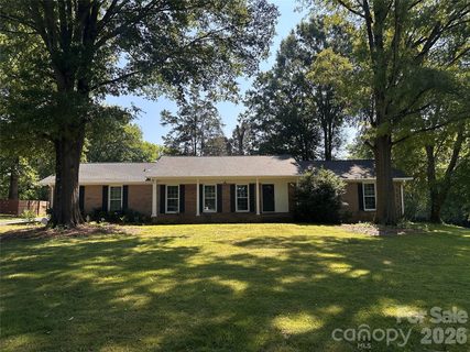 5836 Lebanon Road active home in Farmwood, Charlotte, NC