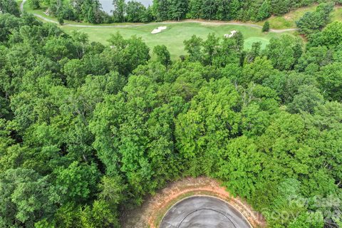 Lot 18 Stratford Place active home in Brights Creek, Mill Spring, NC