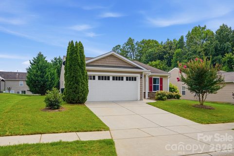 Homes in Willow Creek, Gastonia