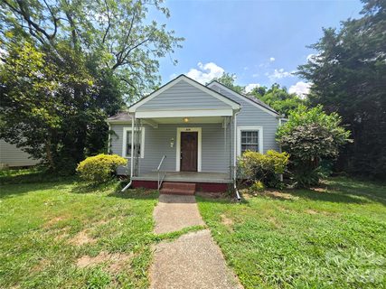 614 Marsh Road pending home in Southpark, Charlotte, NC