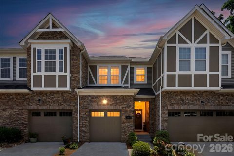 1044 Archibald Avenue sold townhome in Ayrshire Townhomes, Fort Mill, SC