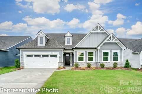 4014 Cedar Falls Drive active home in Rone Creek, Waxhaw, NC