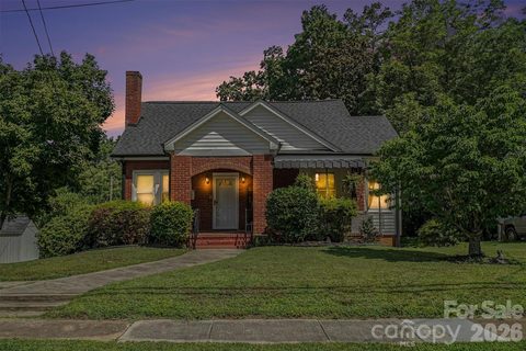 89 Hillcrest Avenue sold home in Hillcrest, Concord, NC