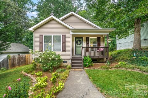 41 Wilmington Street active home in Villa Heights, Asheville, NC