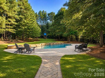 2073 Sugar Pond Court active home in Trinity Ridge, Fort Mill, SC