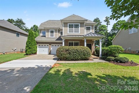 517 Stowe Road active home in Stowe Pointe, Belmont, NC