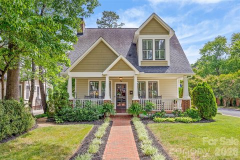 2200 Shenandoah Avenue pending home in Chantilly, Charlotte, NC