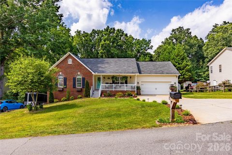 Homes in Heritage, Bessemer City