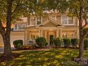 1173 Stonedown Lane sold home in Matthews, SC