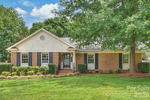 Previously sold for $725,000