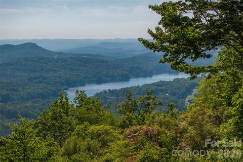 Lot 114r Toxaway Drive active home in Lake Toxaway Estates, Lake Toxaway, NC