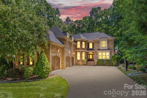 3030 Ashford Glen Drive active home in Highgate, Matthews, NC
