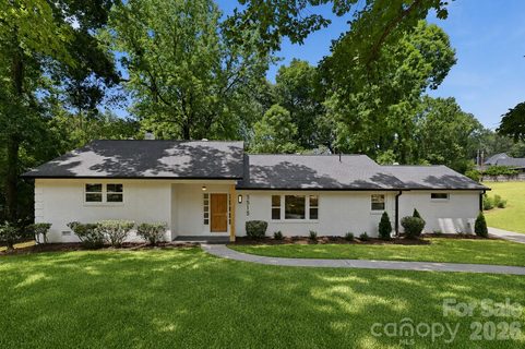 Homes in Sherwood Forest, Charlotte