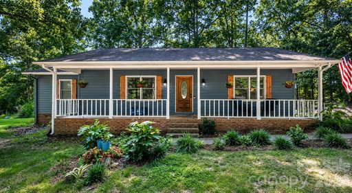 3623 Wonderland Drive sold home in Enchanted Forest, Matthews, NC