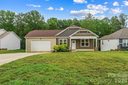 1640 Farmington Hills Drive sold home in Conover, SC