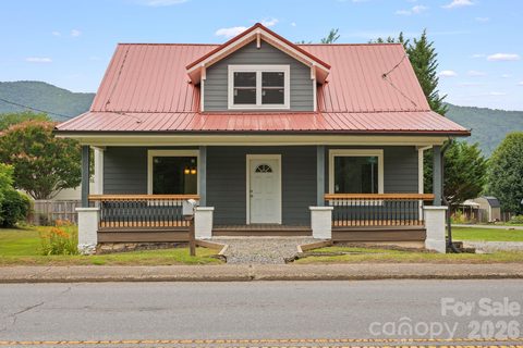 Homes in Brookwood, Waynesville