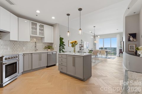 333 W Trade Street active home in Trademark, Charlotte, NC
