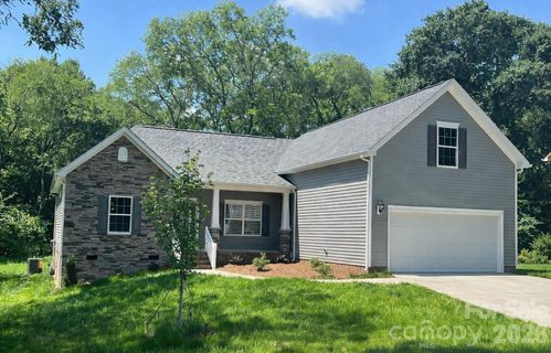 5807 Monticello Drive active home in Freedom Acres, Concord, NC