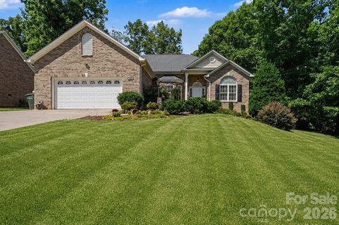 3563 Wandering Lane active home in Catawba Springs, Hickory, NC