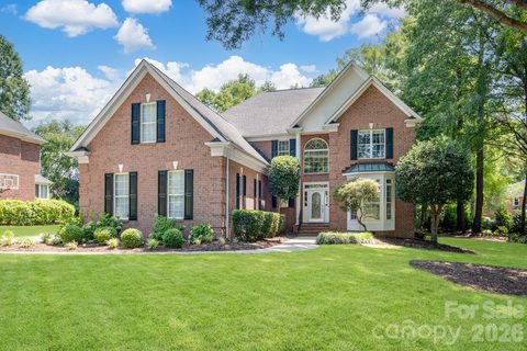 5210 Addington Court pending home in Providence Crossing, Charlotte, NC