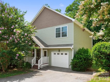 7 Winters Edge Lane active home in Windermere, Asheville, NC
