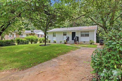 Homes in Pine Valley, Charlotte