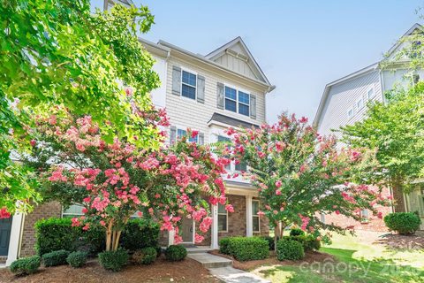 Homes in Hadley At Arrowood Station, Charlotte