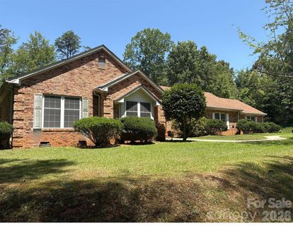 Homes in Red Fox, Columbus
