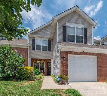 2713 Mill Valley Court sold home in Summerfield, Matthews, NC