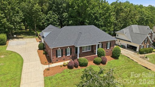 4024 Wild Nursery Court active home in Preston Forest, Charlotte, NC