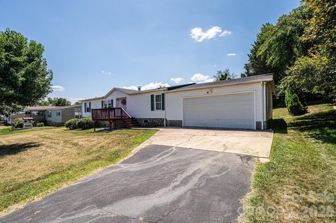 3825 Berry Creek Circle sold home in Grace Chapel Village, Granite Falls, NC