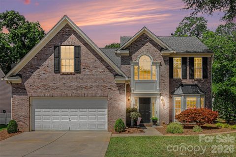 409 Dutchmans Meadow Drive sold home in Dutchmans Meadow, Mount Holly, NC
