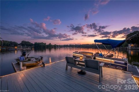 Homes in High Rock Lake, Lexington